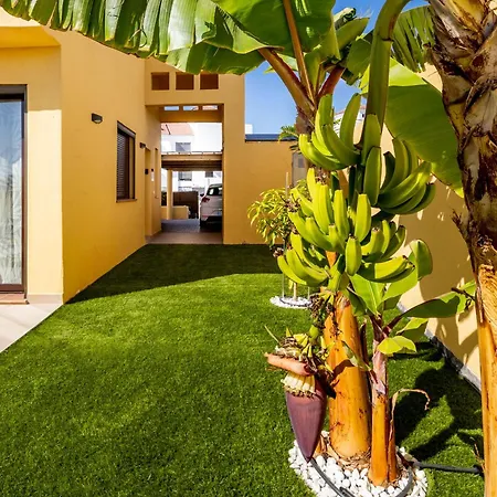 With 4 Bedrooms And Private Heated Pool Villa *