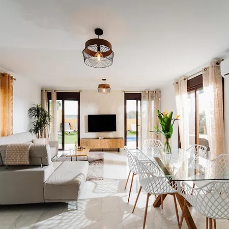 With 4 Bedrooms And Private Heated Pool