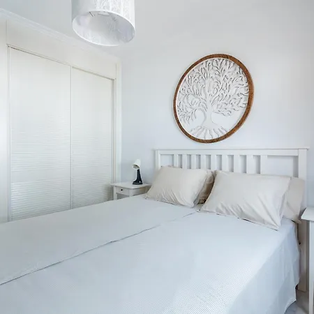 With 4 Bedrooms And Private Heated Pool * Σαν Μιγκέλ ντε Αμπόνα