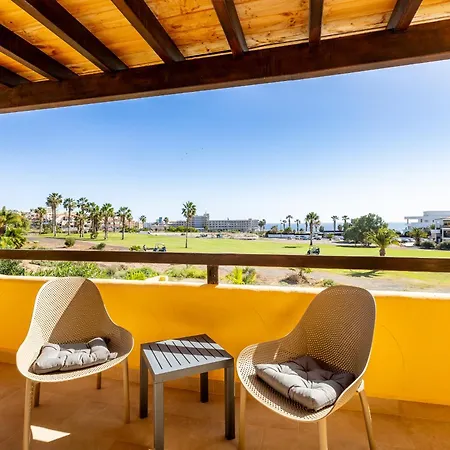 With 4 Bedrooms And Private Heated Pool Сан Мигель