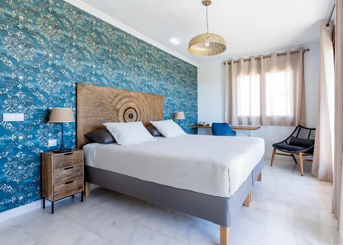 Villa With 4 Bedrooms And Private Heated Pool