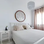 Вилла With 4 Bedrooms And Private Heated Pool