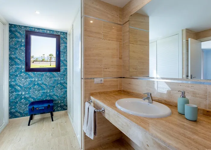 Villa With 4 Bedrooms And Private Heated Pool San Miguel de Abona